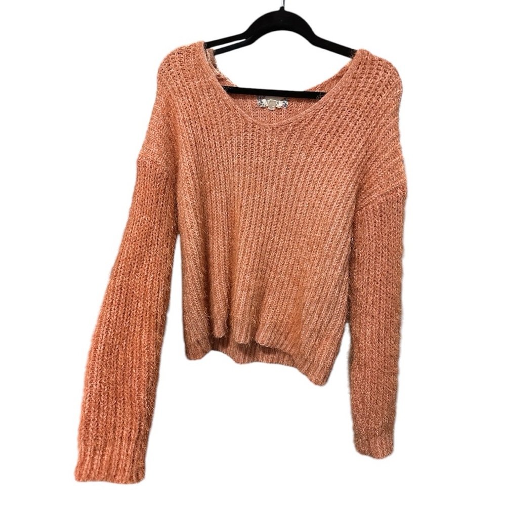 Women’s pink rose sweater